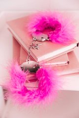 Наручники металлические Adrien Lastic Handcuffs Pink с розовой пушистой отделкой AD30301 фото
