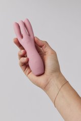 Клиторальный смарт-вибратор Satisfyer Threesome 4 Pink с тремя пальчиками SO6082 фото