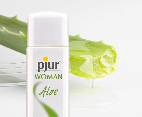 Лубрикант на водной основе pjur Woman Aloe 30 мл с экстрактом алоэ, увлажняющий, без парабенов PJ13310 фото